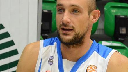 Basket, Cusin lascia la Dinamo dopo un mese 