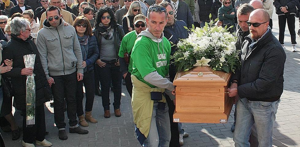 «Ciao Tano, il tuo ricordo ci accompagnerà sempre» 