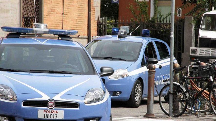 Ruba l’iPad a Cortina lo scoprono a Ferrara