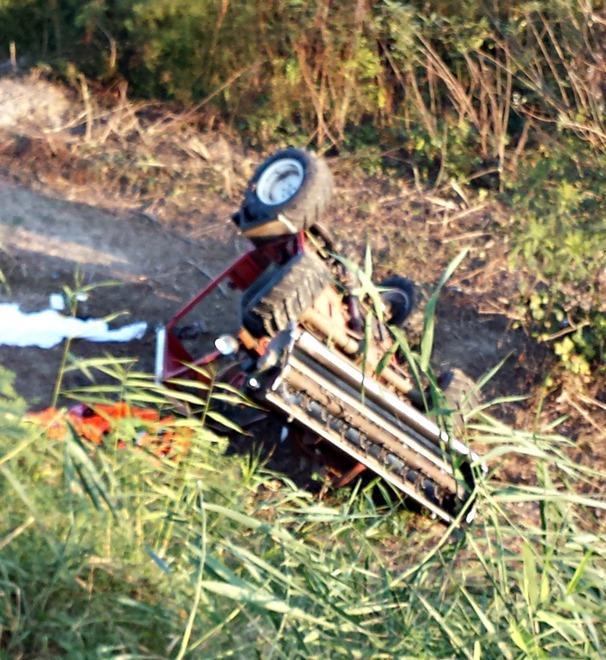 Precipita dall’argine col trattore: morto 