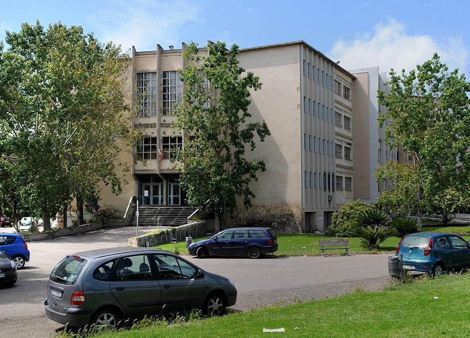 Il palazzo di giustizia di Oristano