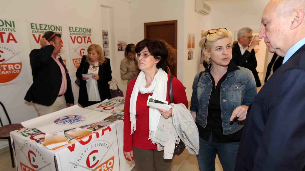 Consegna firme, contrordine: Centro democratico è ammessa