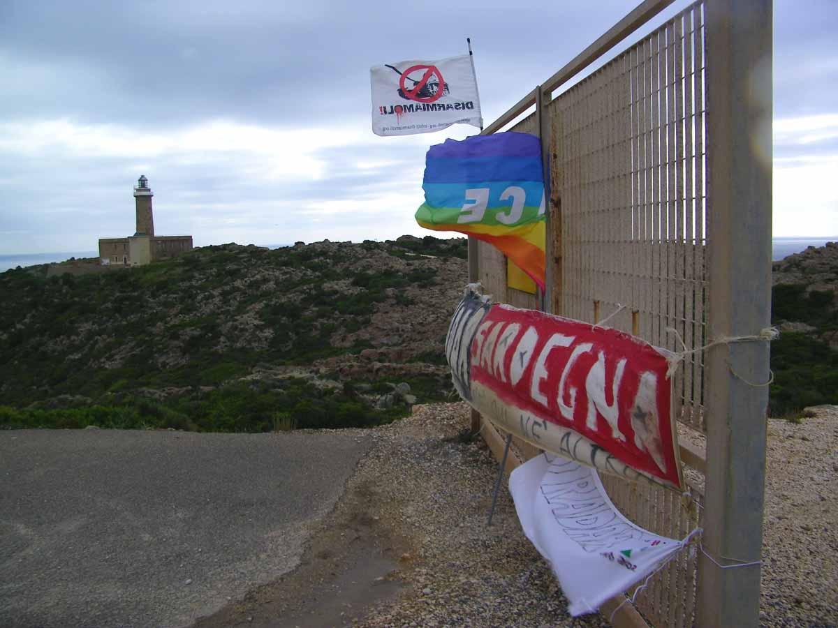 Il faro di Capo Sandalo a Carloforte è in un'area interdetta al pubblico dai militari 