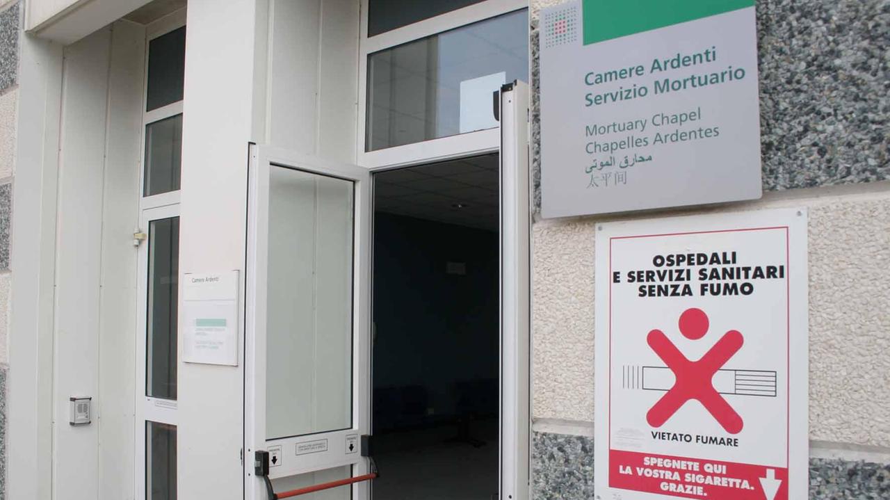 Lo stabile che ospita le camere ardenti