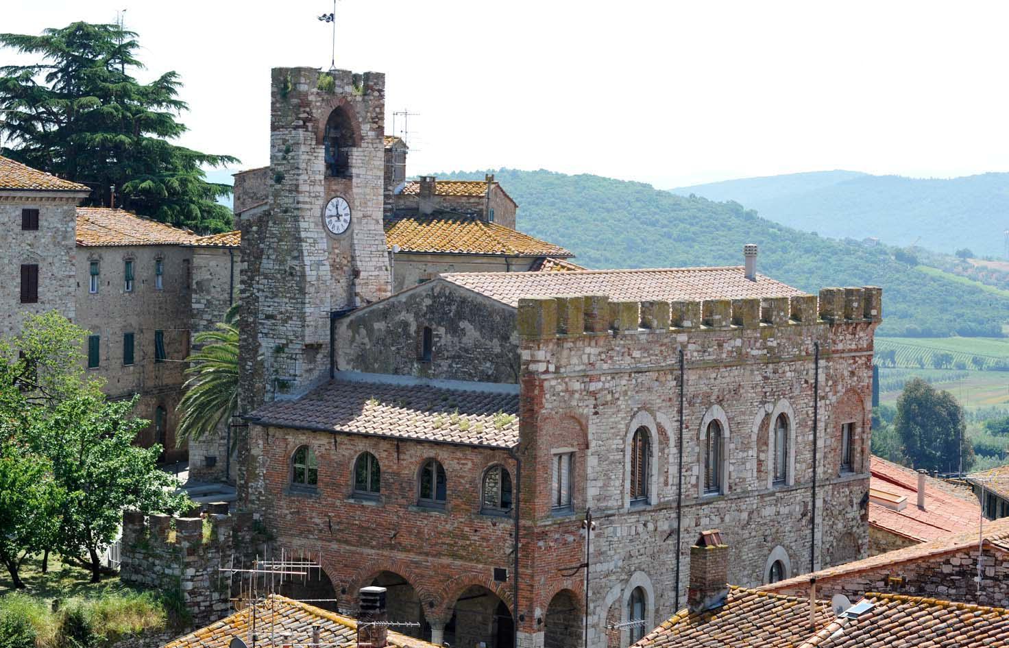 Una veduta di Suvereto