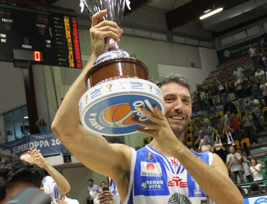 Tocca al capitano Vanuzzo tenere duro fino a Cantù 