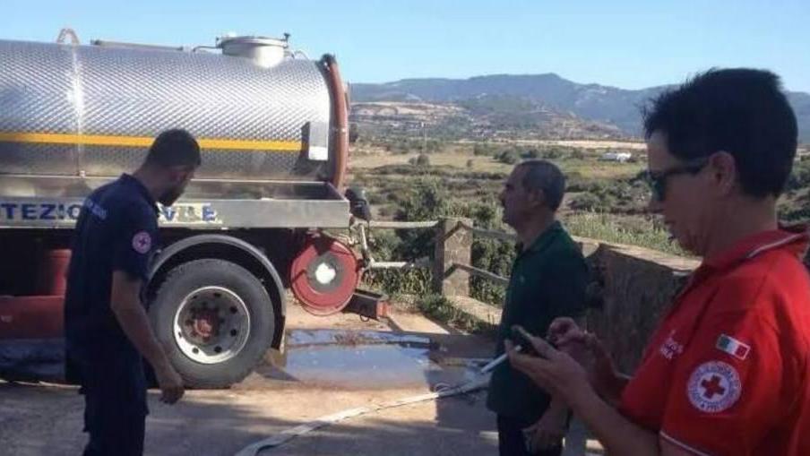 Condotta idrica ancora in tilt, appello a contenere i consumi