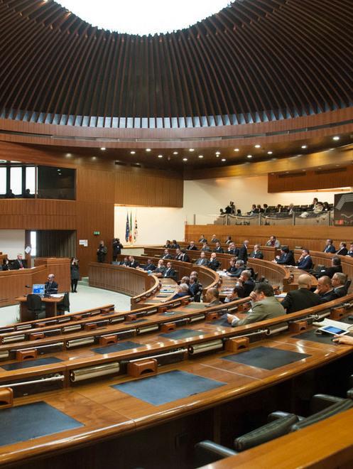 Asl commissariate, il primo identikit dei “traghettatori” 