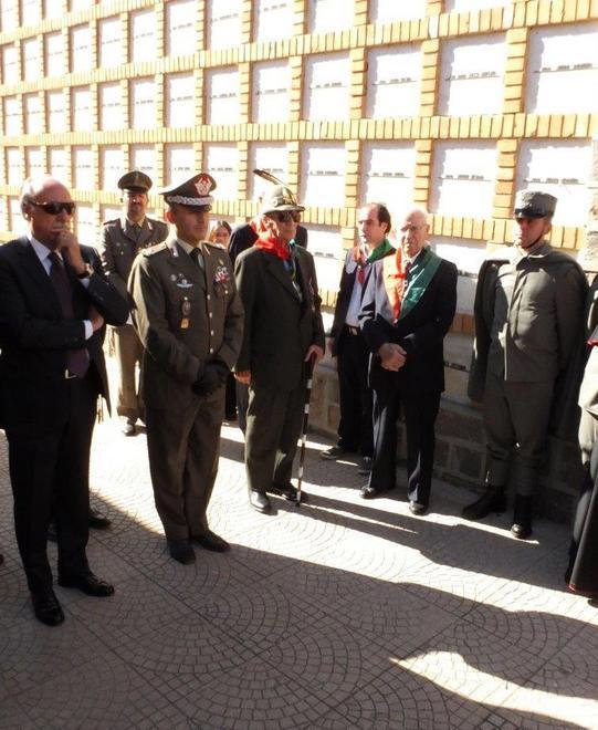 La città e la memoria: ricordati i militari caduti di tutte le guerre 