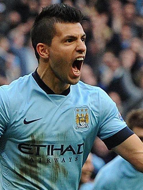 Al City il derby di Manchester Il Chelsea resiste al primo posto