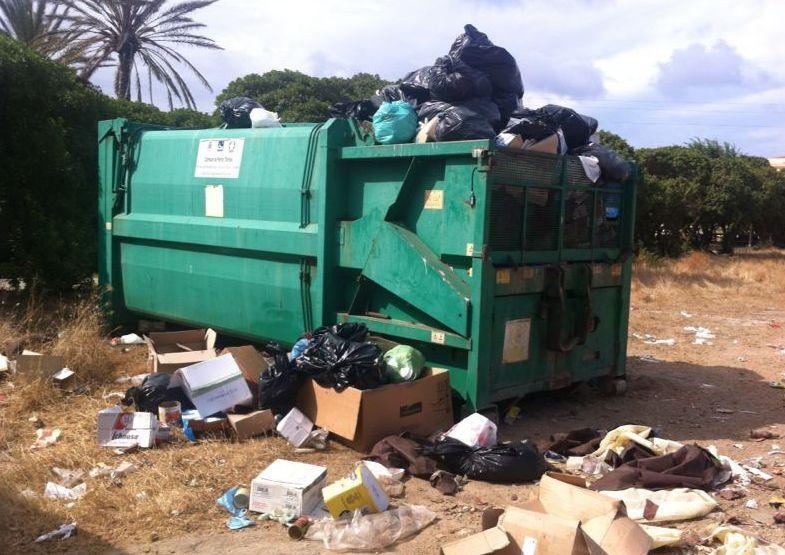 Parco dell’Asinara ridotto a discarica: nota dei carabinieri 
