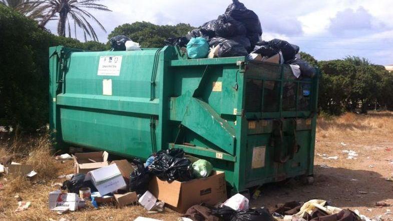 Parco dell’Asinara ridotto a discarica: nota dei carabinieri