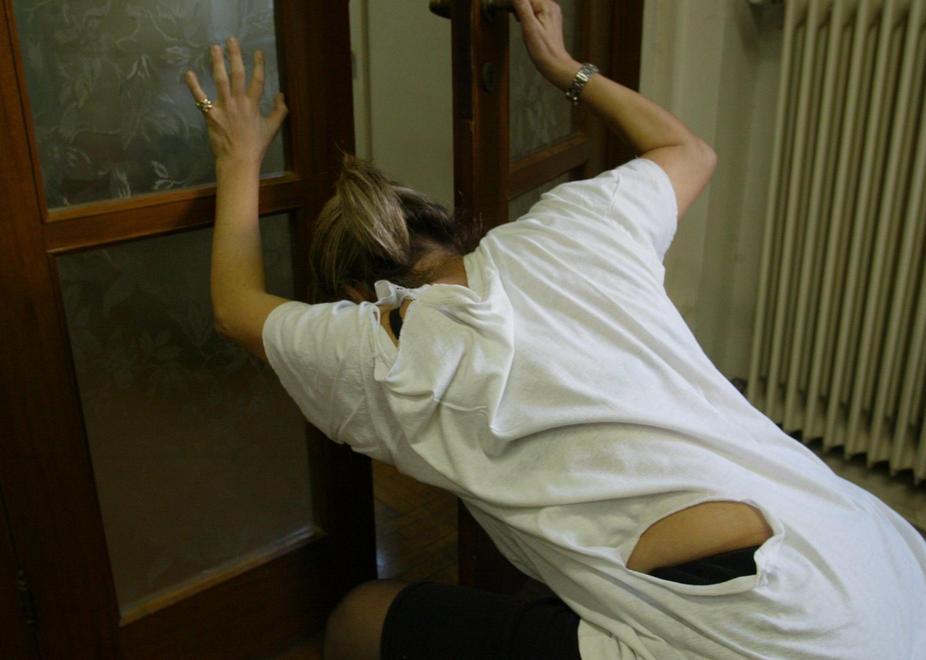 Centri antiviolenza, polemica sui fondi 