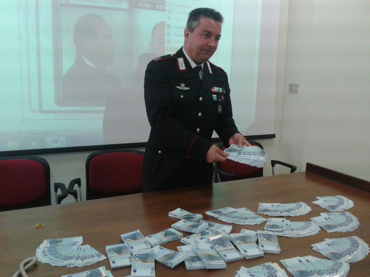 Sequestrati soldi falsi per un valore di 60mila euro 