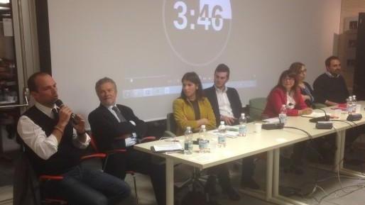 Pd, i candidati si spaccano sulle “pagelle” al governo