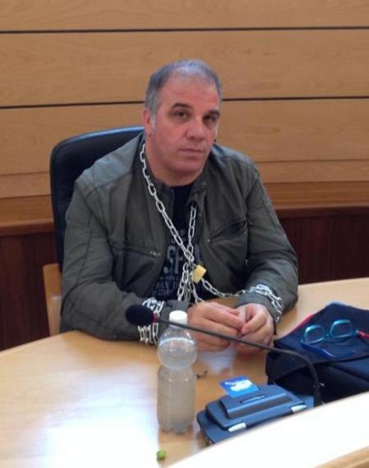 Contro Abbanoa ormai è rivolta e Canu si incatena 
