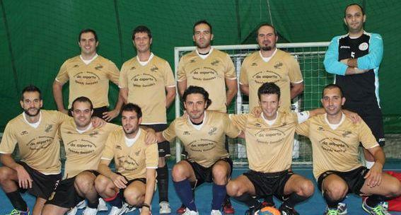 Chi gioca alzi la mano, è vittoria 