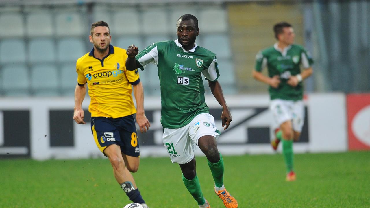 Il Modena finisce ko con l'Avellino e protesta
