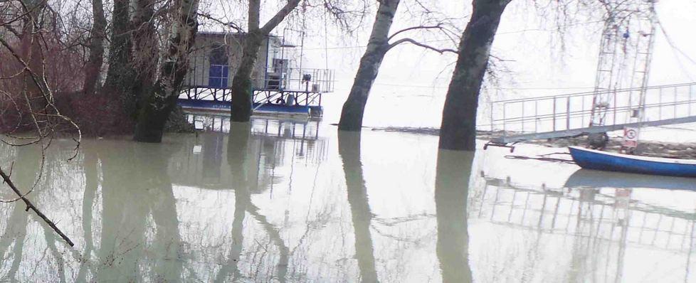 Po, fase di attenzione per la piena 