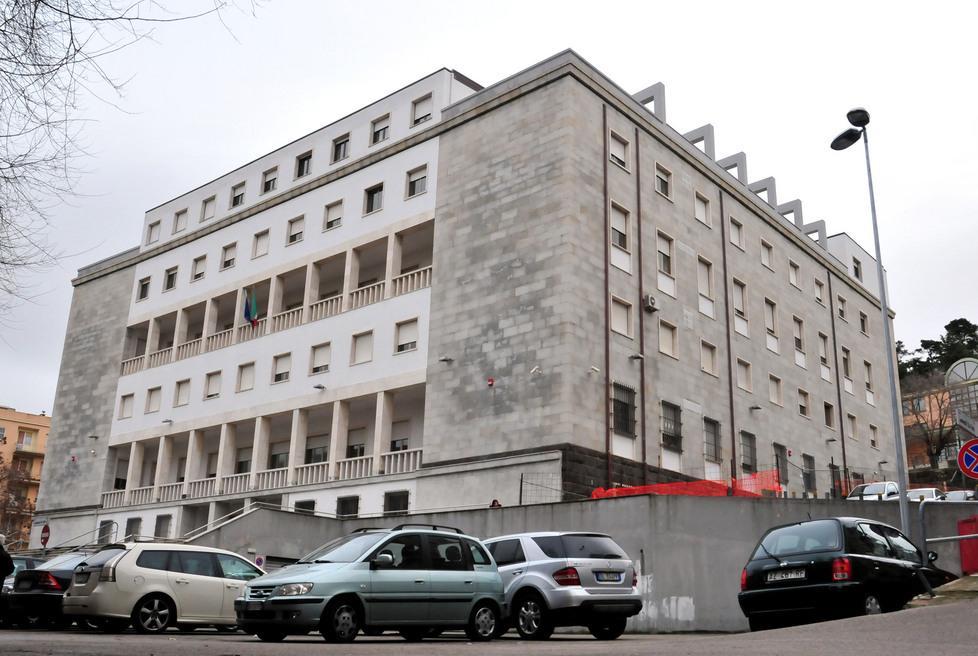Armi, evasione e resistenza: condannato a due anni