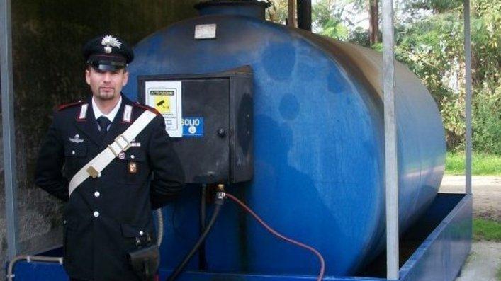 “Succhiati” 4 mila litri di gasolio