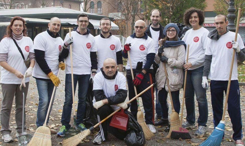 Politici spazzini per un giorno 