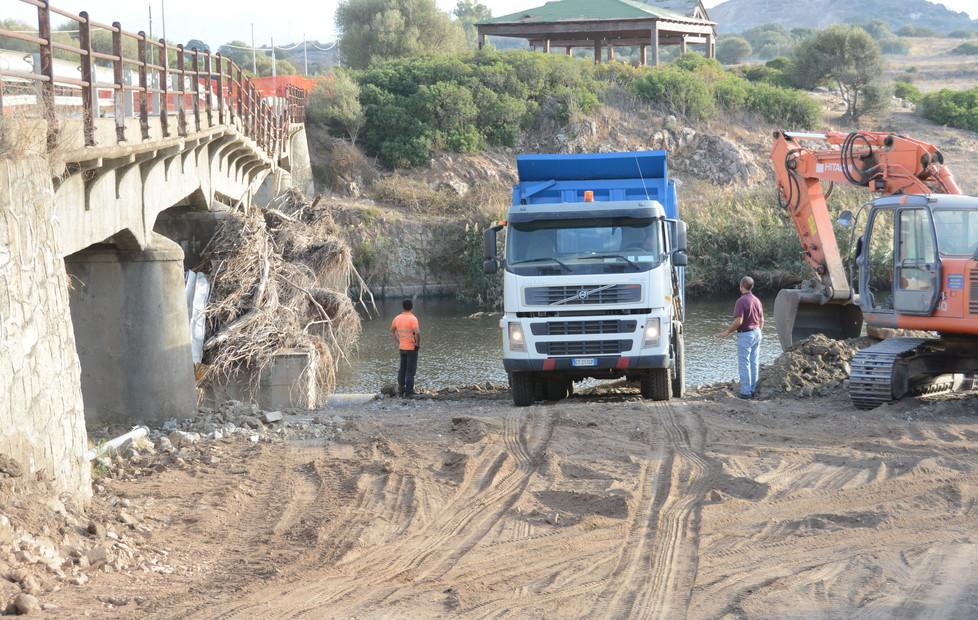Ponte sull’Oddone, arrivano le ruspe per la demolizione 