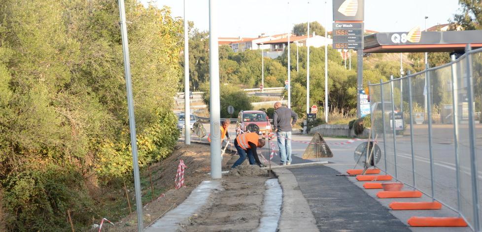 Un marciapiede per collegare Poltu Cuadu 