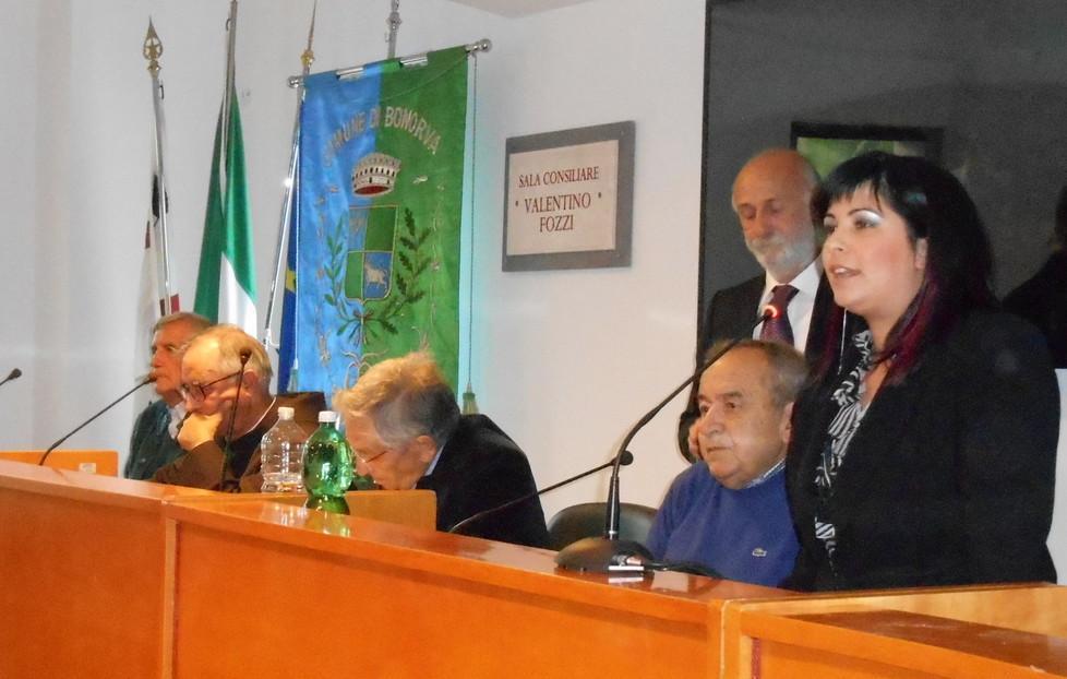 Un inno al “maestro del canto a bolu” 