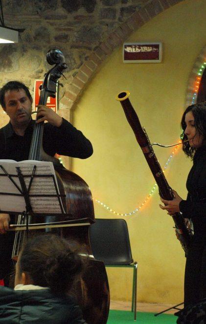 Che la musica cominci, comunque 