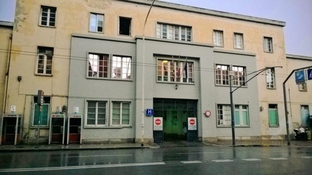 L'ingresso dell'ospedale Santissima Trinità