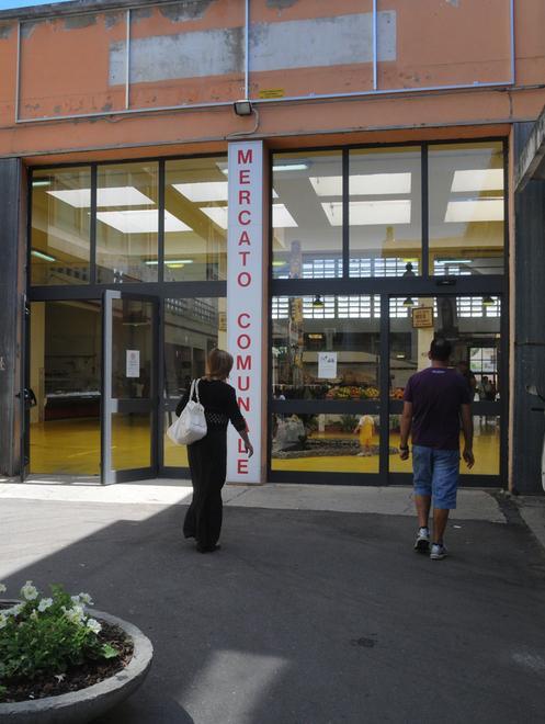 L’area chioschi non si fa, i soldi al mercato