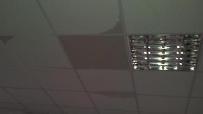 Ripiove in classe al liceo Sigonio