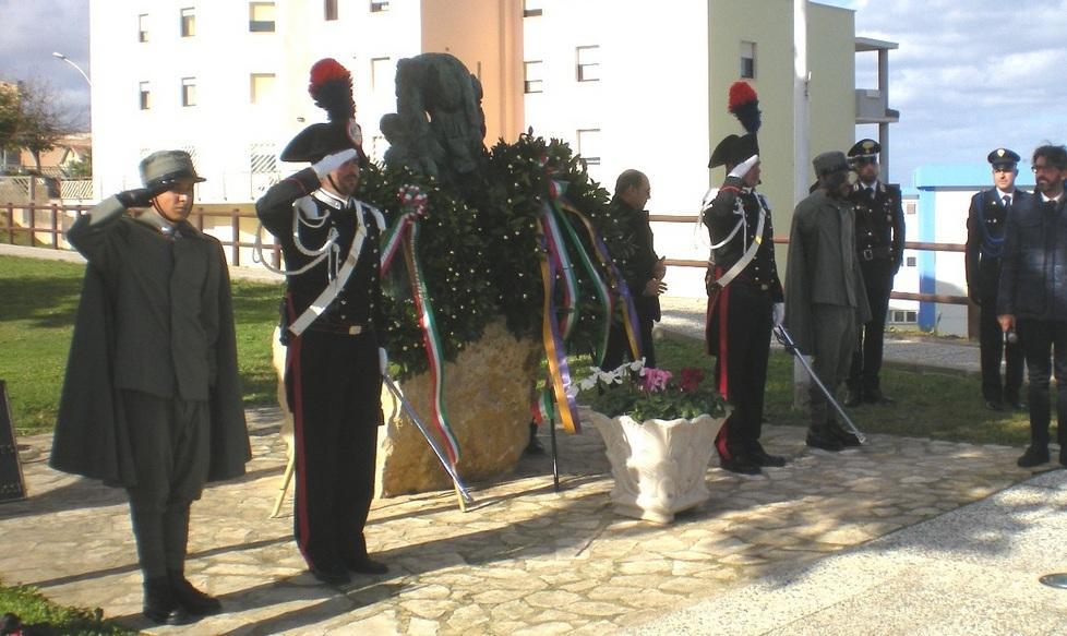 La cerimonia per i caduti di Nassiriya - La Nuova Sardegna
