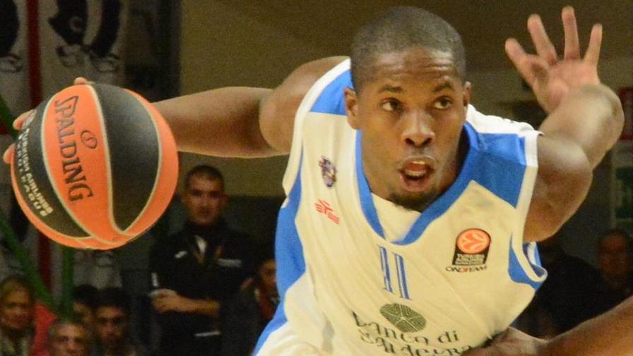 Delirio biancoblù Lo Zalgiris va a fondo