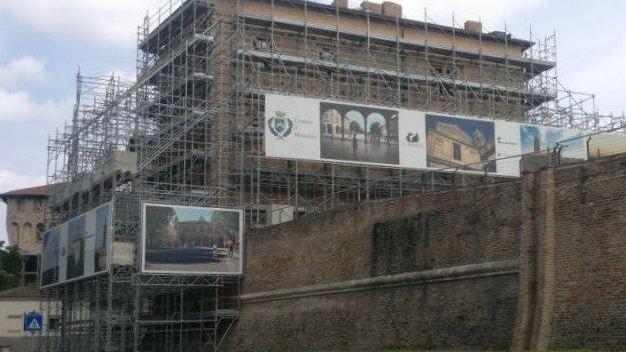 Sisma: manca il 60% dei fondi Edifici pubblici: tempi lunghi