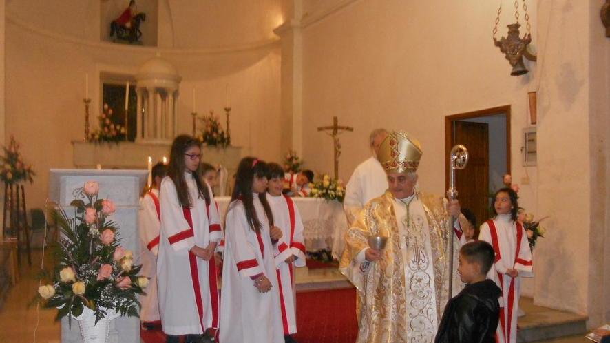 L’arcivescovo Atzei in visita a Bonnanaro 