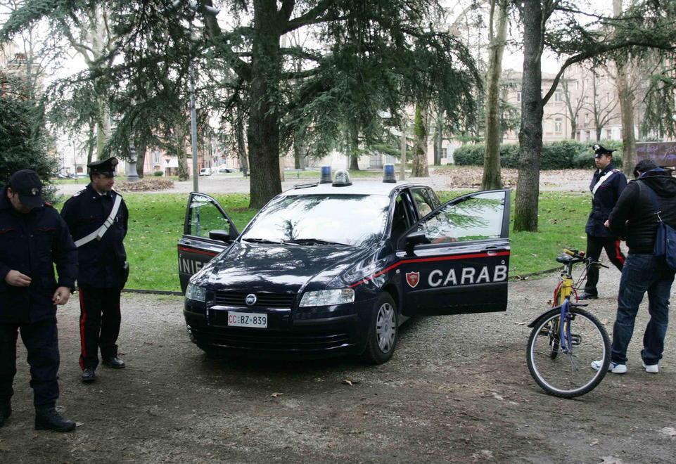 Spacciava in bici nei parchi, arrestato 