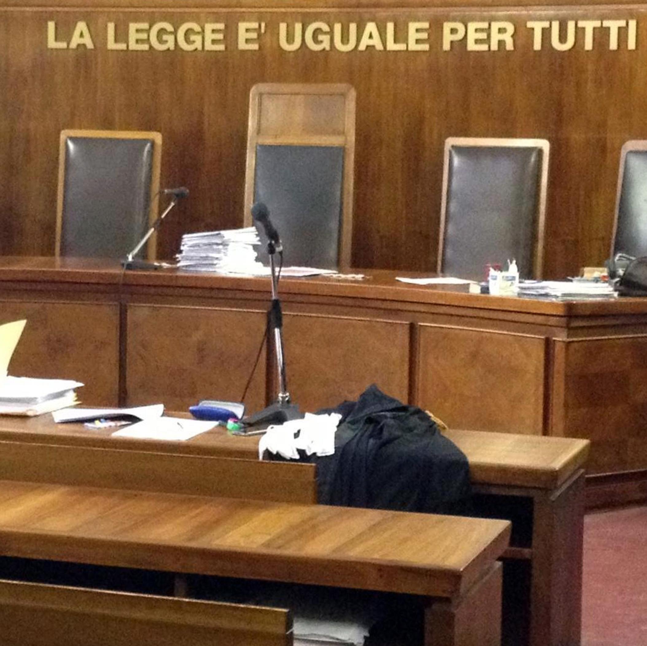 Un'aula di tribunale
