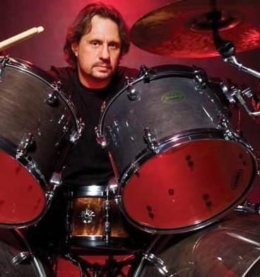 Dave Lombardo domani in concerto al Cueva Rock
