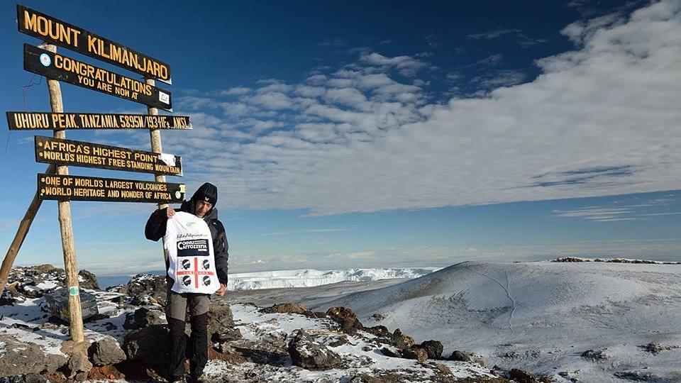 Angelo Lobina a quota tre Raggiunto il Kilimangiaro 