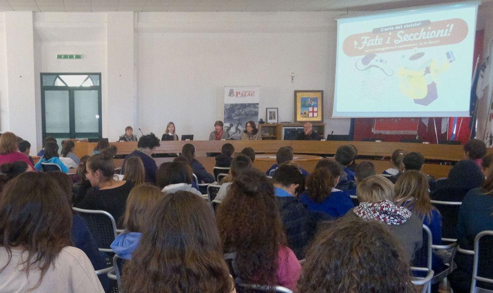 Con “Fate i secchioni” parte la sfida verde tra le scuole