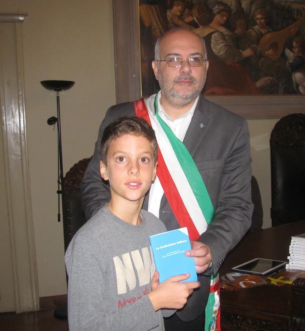 Il sindaco ai ragazzi: «Aiutateci ad essere più bravi»