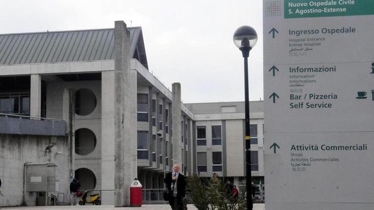 Festeggia gli anni e va in coma