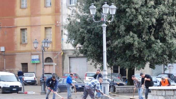 Partiti i lavori in piazza Asproni