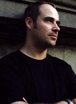 Il noto producer Smith ospite al party “Simple”