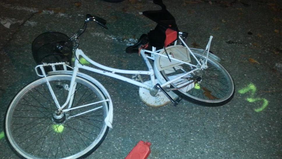 Sempre gravi le condizioni della 32enne travolta in bici