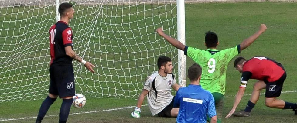 Gallura in festa, Nuorese bella a metà 