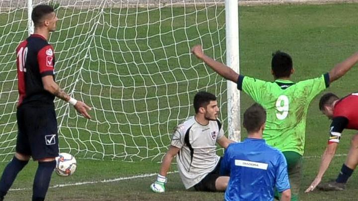 Gallura in festa, Nuorese bella a metà