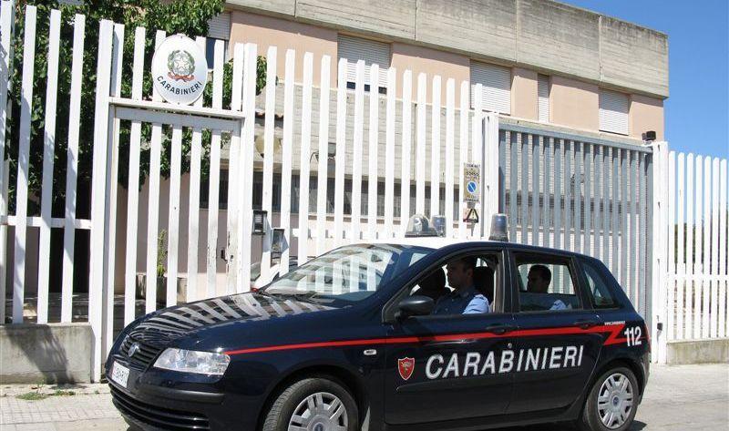 Pugno da ko per un parcheggio 